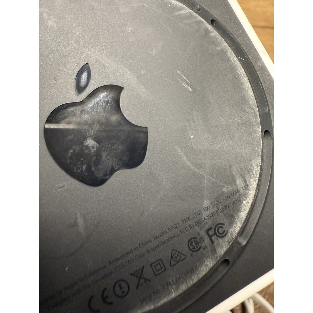 Apple AirPort Extreme A1521 Wi‑Fi Router/Base Station –Dual-Band Wireless 802.11 - Picture 3 of 8